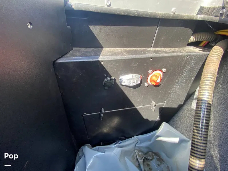 Slide: The Image of Tige R21 2018 - 14891884