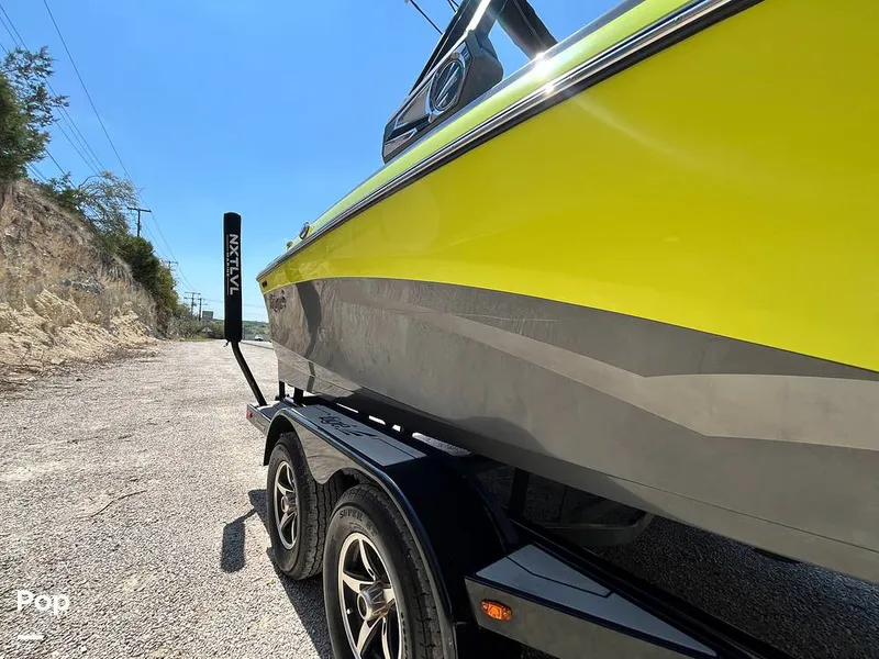 Slide: The Image of Tige R21 2018 - 16307450