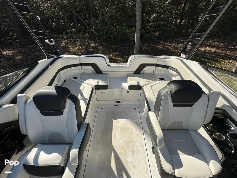 Slide: The Image of Yamaha AR 240 HO 2015 - 14867177