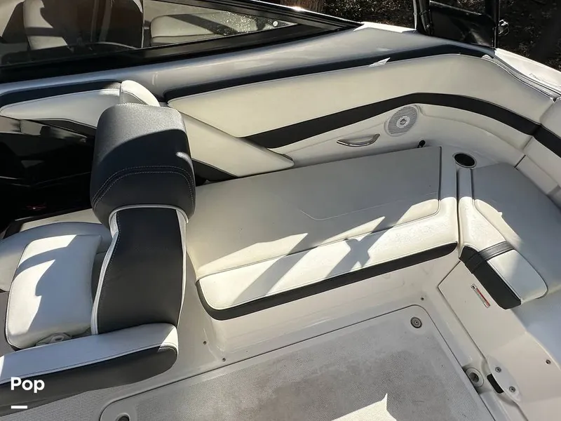 Slide: The Image of Yamaha AR 240 HO 2015 - 14867179