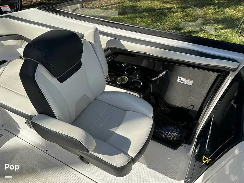 Slide: The Image of Yamaha AR 240 HO 2015 - 14867190