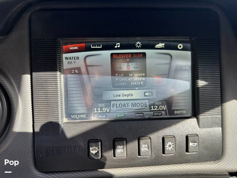 Slide: The Image of Yamaha AR 240 HO 2015 - 14867206