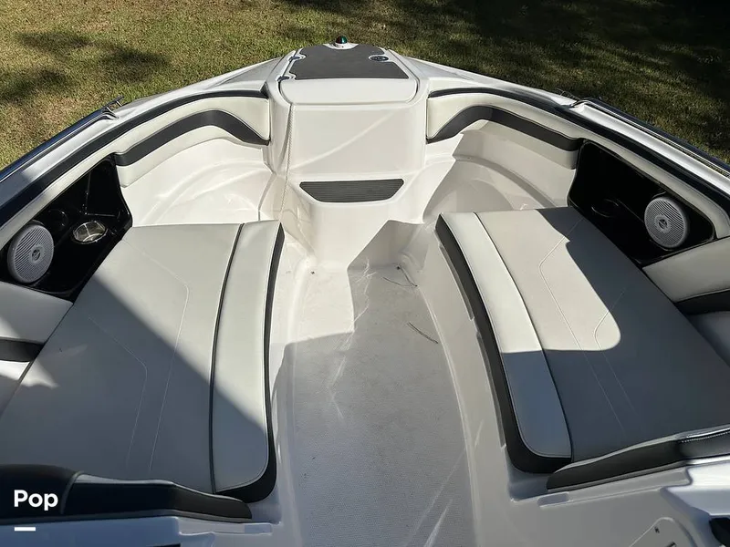 Slide: The Image of Yamaha AR 240 HO 2015 - 14867220