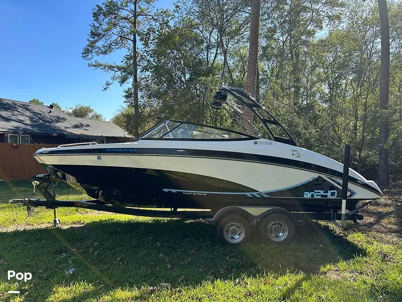 Slide: The Image of Yamaha AR 240 HO 2015 - 14867141