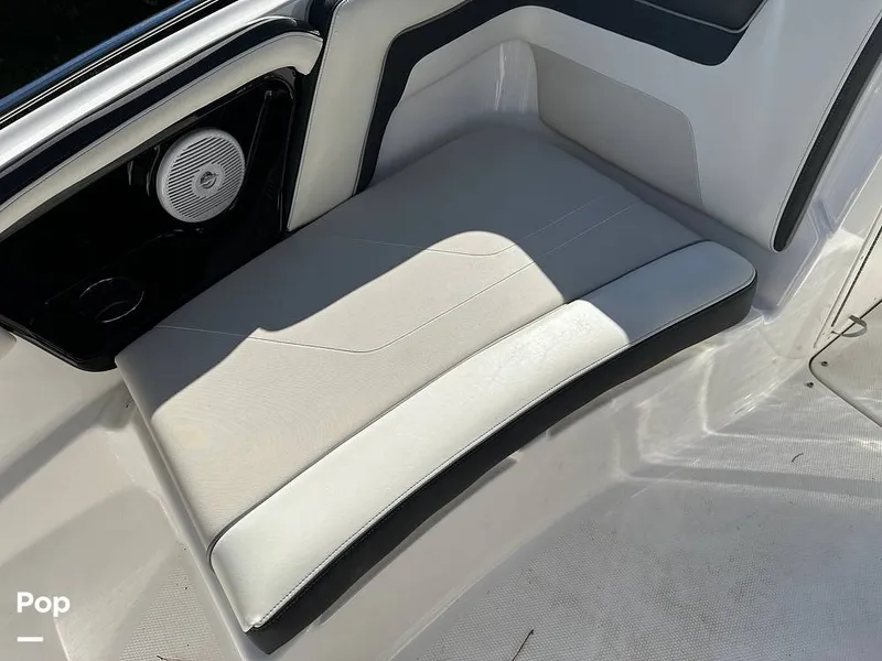 Slide: The Image of Yamaha AR 240 HO 2015 - 14867227