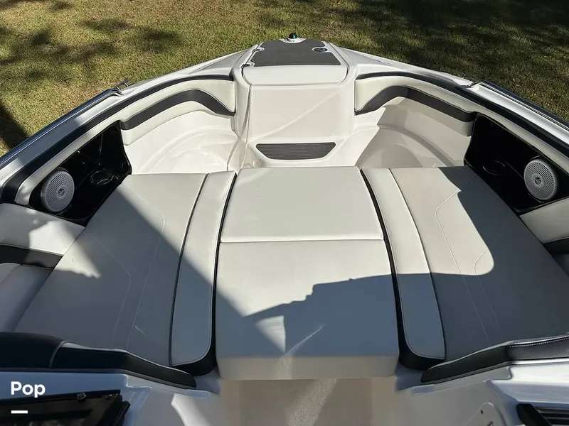 Slide: The Image of Yamaha AR 240 HO 2015 - 14867230