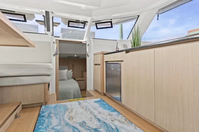 Slide: The Image of Aquila 44 2018 - 25