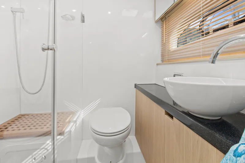 Slide: The Image of Aquila 44 2018 - 33