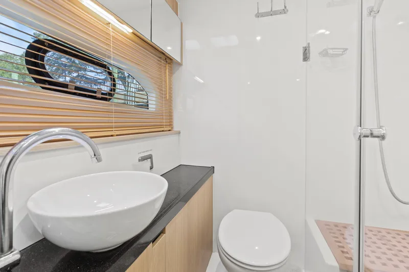 Slide: The Image of Aquila 44 2018 - 35