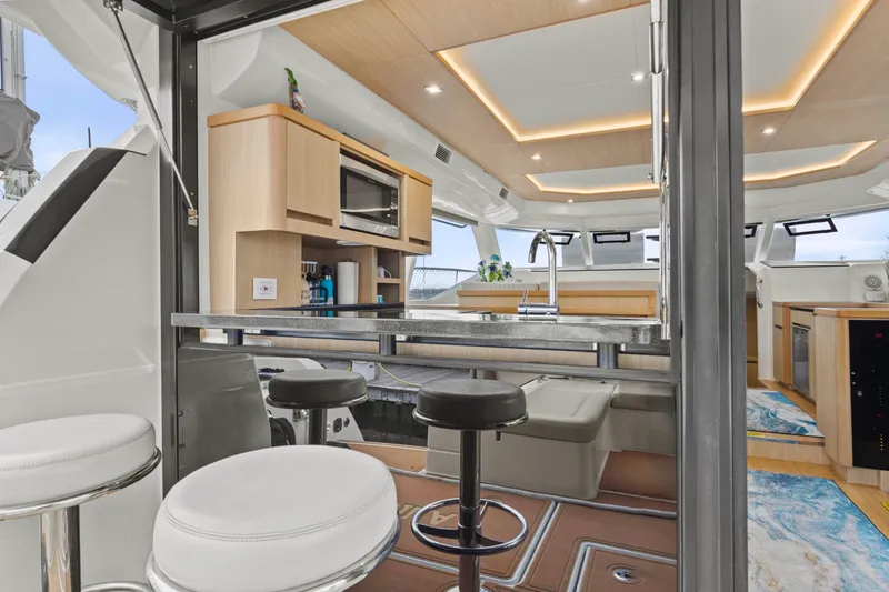 Slide: The Image of Aquila 44 2018 - 47