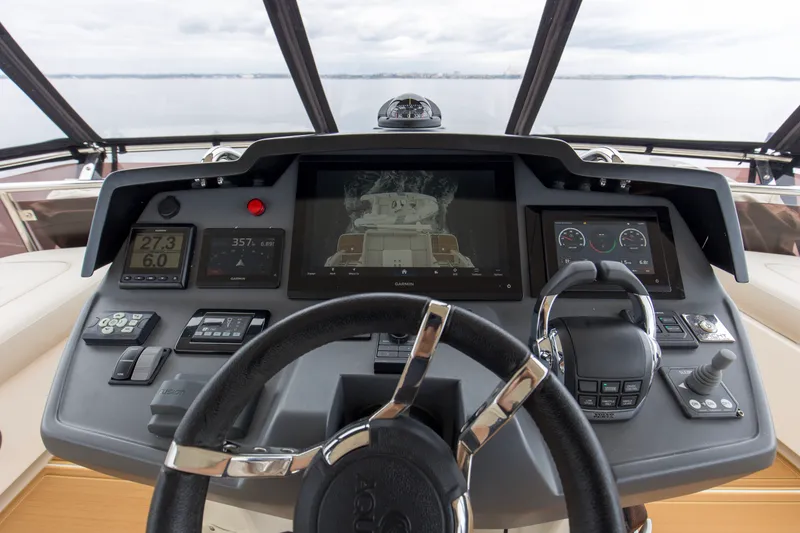 Slide: The Image of Aquila 44 2018 - 54