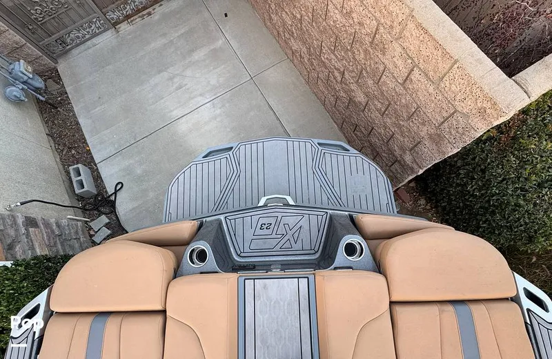 Slide: The Image of Mastercraft XT23 2022 - 15086028