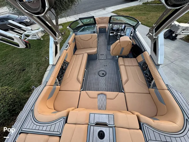 Slide: The Image of Mastercraft XT23 2022 - 15086029