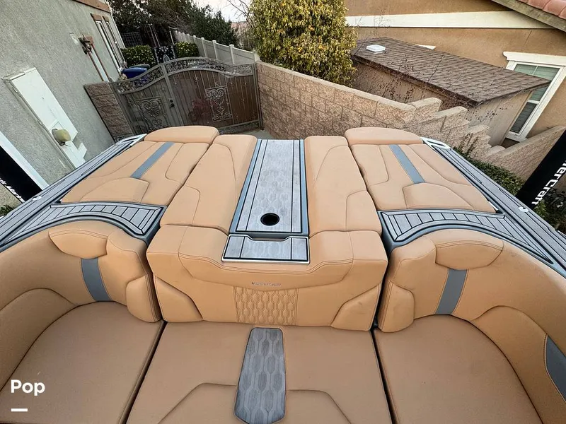 Slide: The Image of Mastercraft XT23 2022 - 15086061