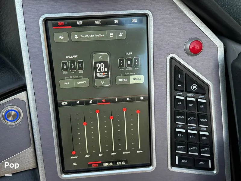 Slide: The Image of Mastercraft XT23 2022 - 15086037