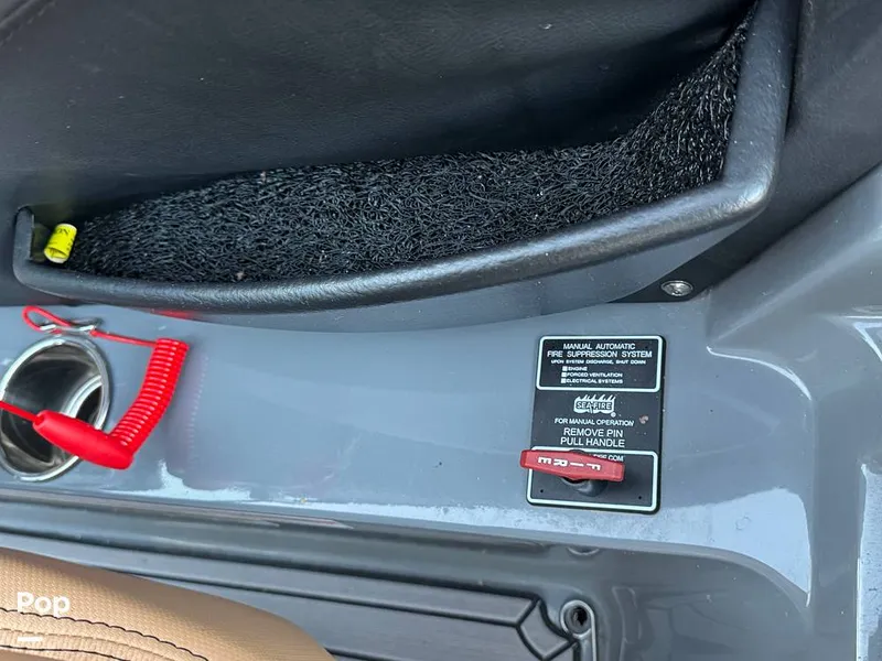 Slide: The Image of Mastercraft XT23 2022 - 15086041