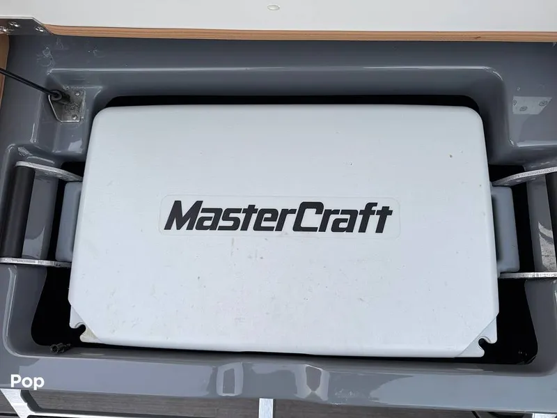 Slide: The Image of Mastercraft XT23 2022 - 15086074