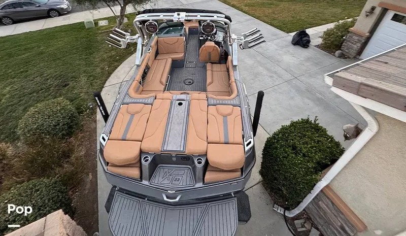 Slide: The Image of Mastercraft XT23 2022 - 15086104