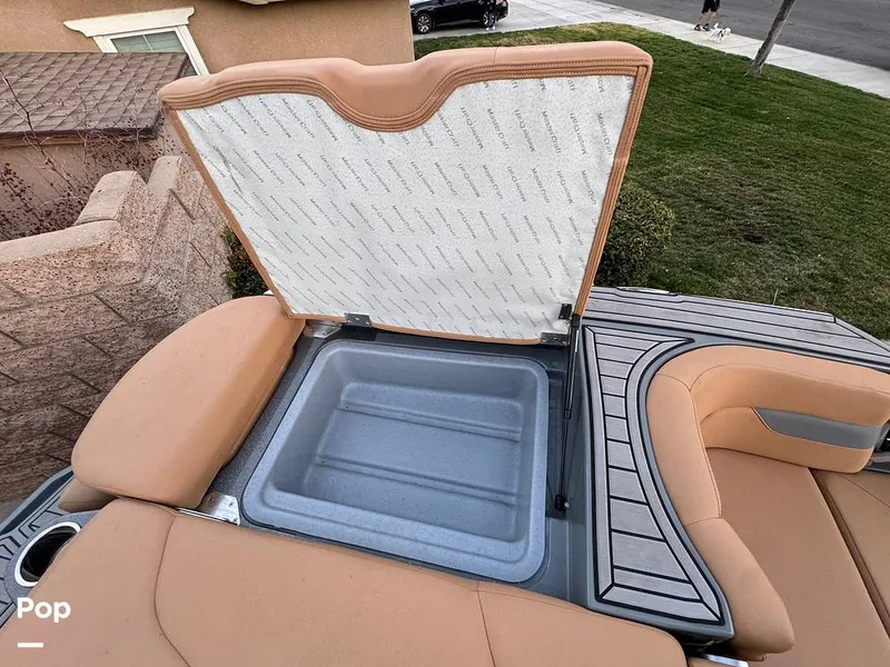 Slide: The Image of Mastercraft XT23 2022 - 15086082