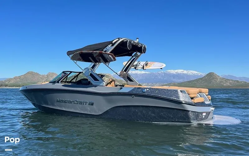 Slide: The Image of Mastercraft XT23 2022 - 15067647
