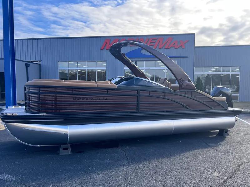 The Image of Bennington 23R 2026 - 0