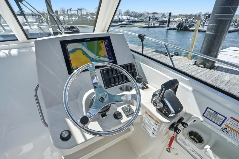 Slide: The Image of Boston Whaler 285 Conquest 2026 - 21