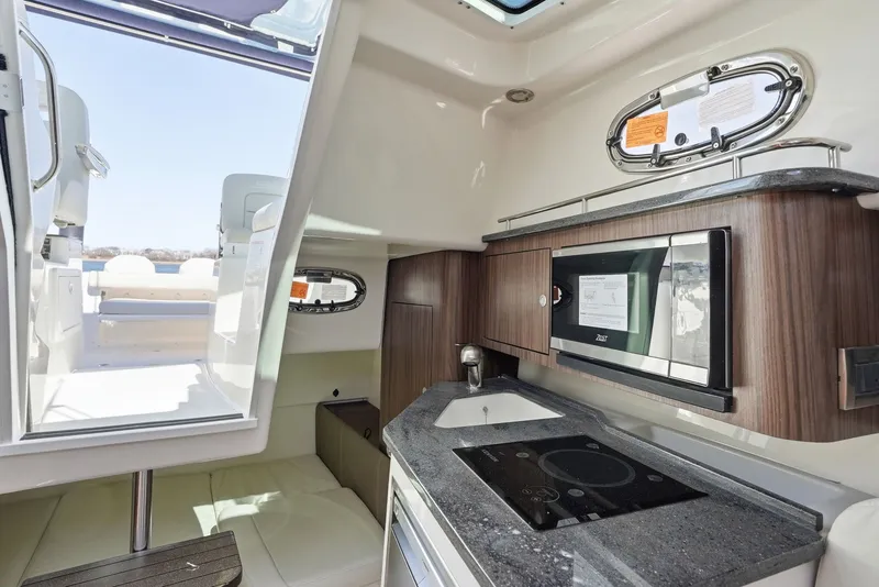 Slide: The Image of Boston Whaler 285 Conquest 2026 - 33