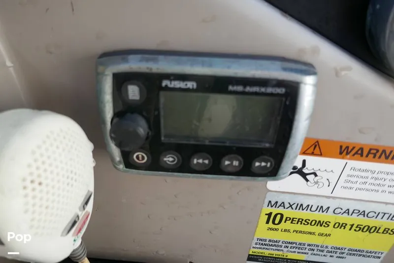 Slide: The Image of Four Winns 268 Vista 2004 - 14869702