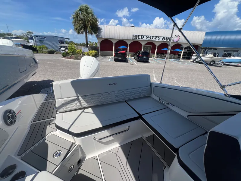 Slide: The Image of Sea Ray SPX 210 Outboard 2026 - 8