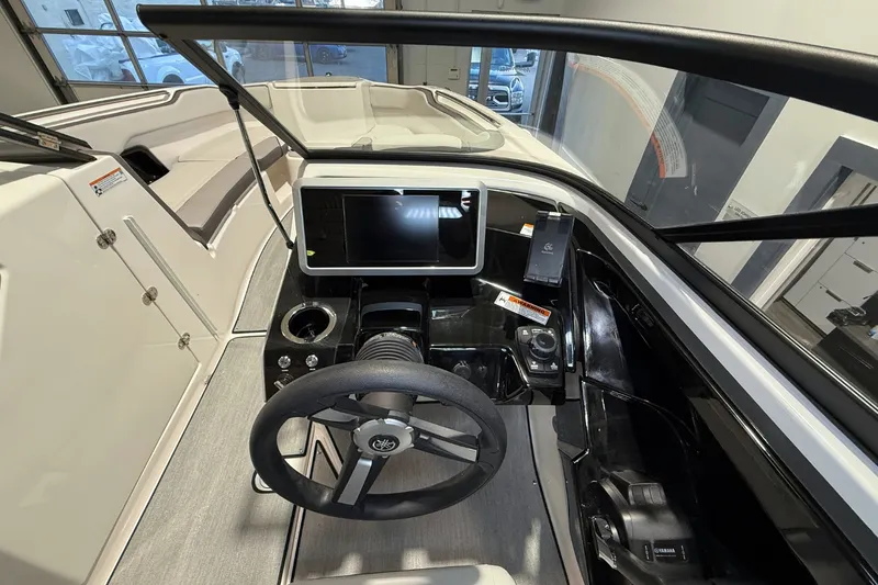 Slide: The Image of Yamaha AR250 2026 - 16