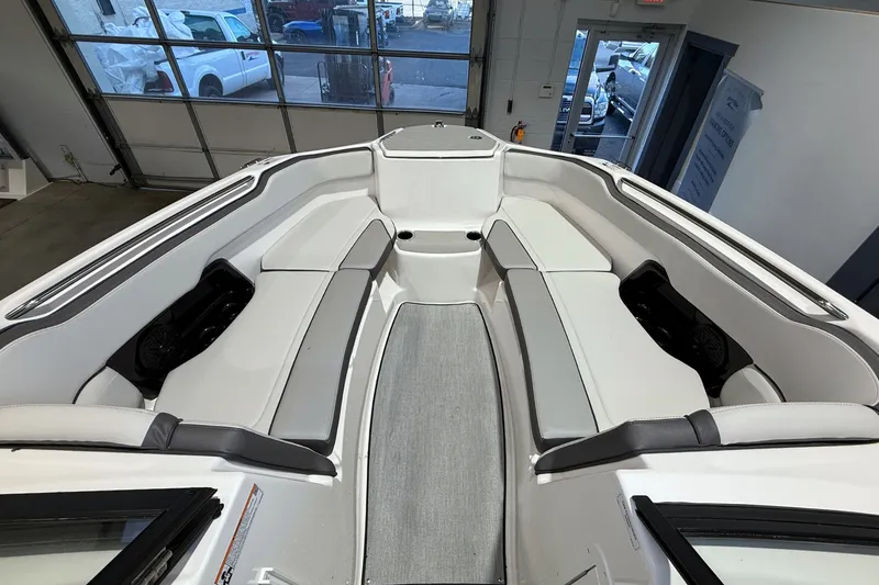 Slide: The Image of Yamaha AR250 2026 - 22