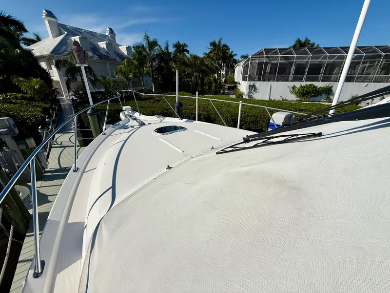 Slide: The Image of Tiara 3500 SOVRAN 2008 - 19