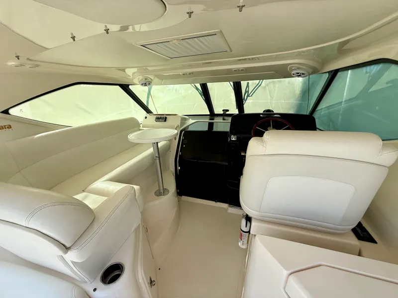 Slide: The Image of Tiara 3500 SOVRAN 2008 - 40