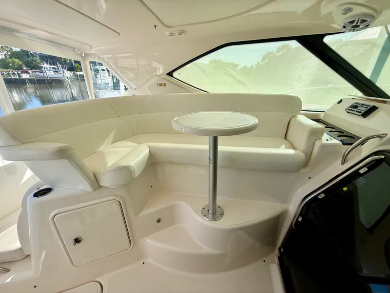 Slide: The Image of Tiara 3500 SOVRAN 2008 - 42