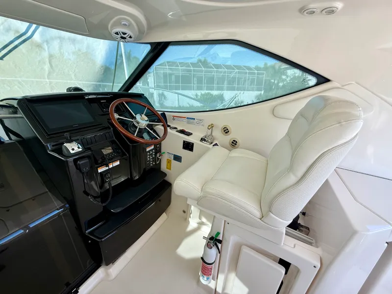 Slide: The Image of Tiara 3500 SOVRAN 2008 - 44