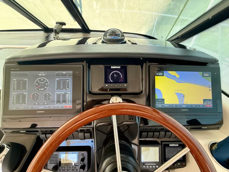 Slide: The Image of Tiara 3500 SOVRAN 2008 - 48