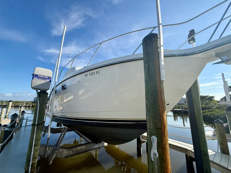 Slide: The Image of Tiara 3500 SOVRAN 2008 - 9