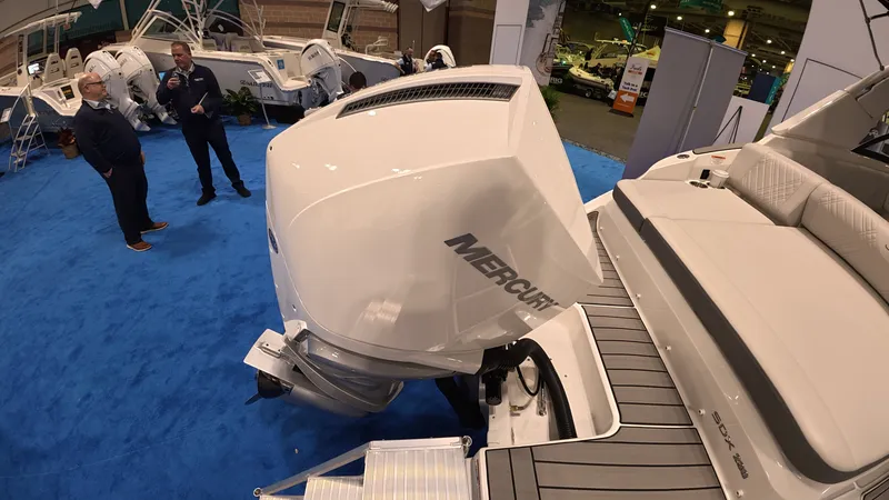 Slide: The Image of Sea Ray SDX 230 Outboard 2026 - 1