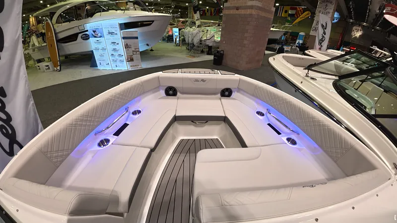 Slide: The Image of Sea Ray SDX 230 Outboard 2026 - 23