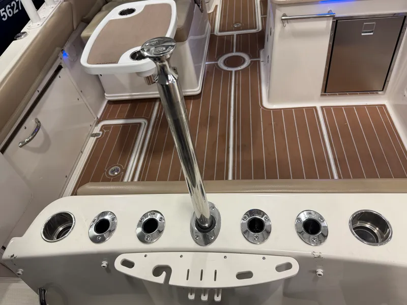 Slide: The Image of Sailfish 275 DC 2019 - 14