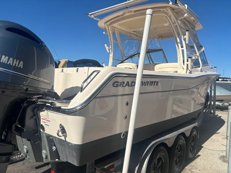 Slide: The Image of Grady-White 275 FREEDOM 2021 - 31