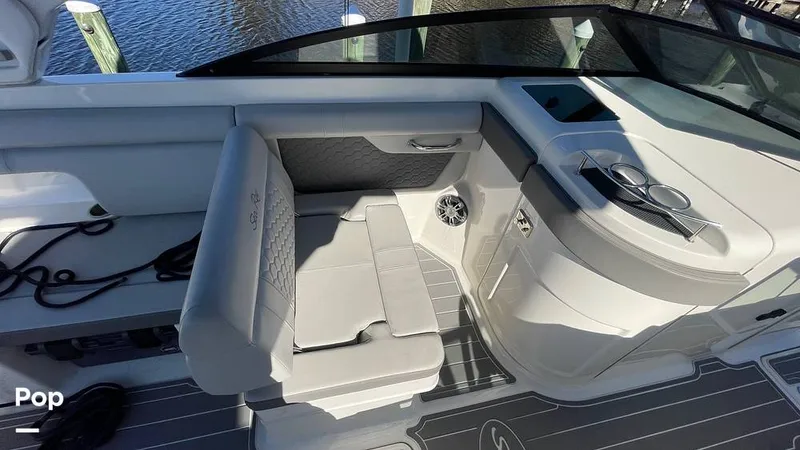 Slide: The Image of Passenger Seat - 15043987