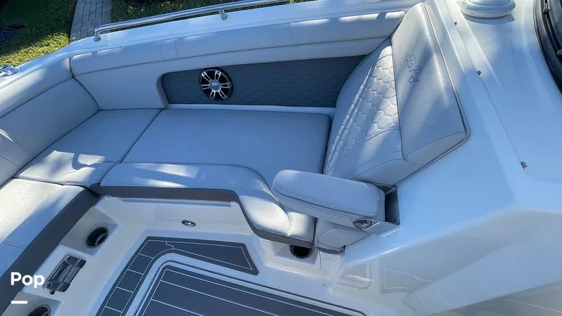 Slide: The Image of Sea Ray SDX 290 OB 2022 - 15044004