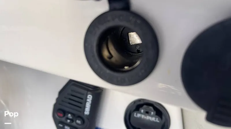 Slide: The Image of Sea Ray SDX 290 OB 2022 - 15044024