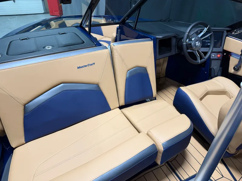 Slide: The Image of Mastercraft ProStar 2026 - 46