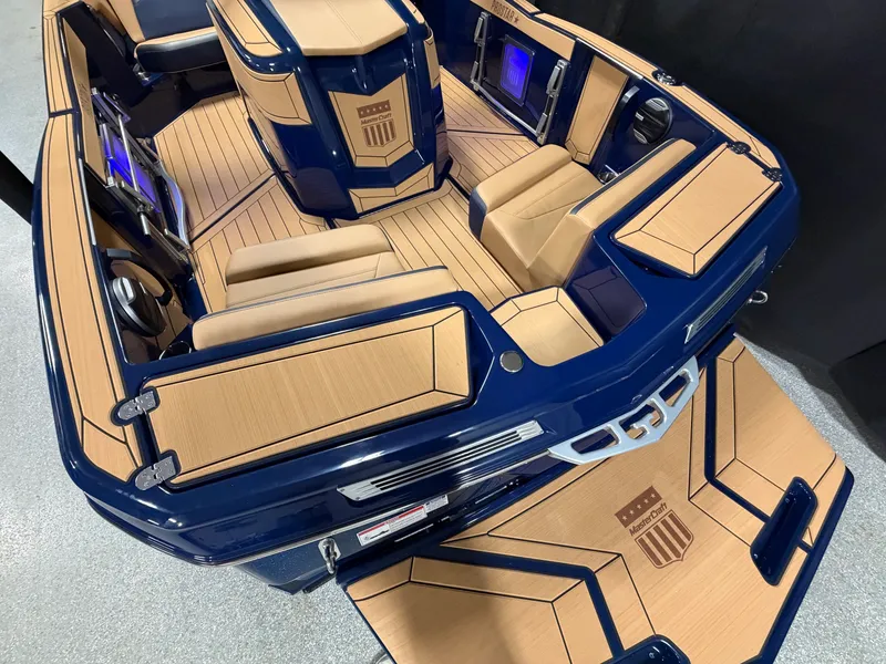 Slide: The Image of Mastercraft ProStar 2026 - 11