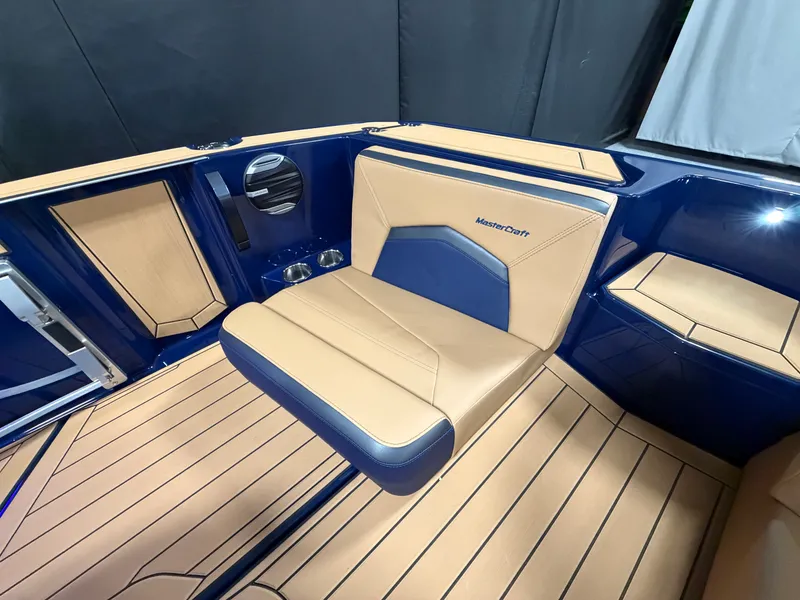 Slide: The Image of Mastercraft ProStar 2026 - 22