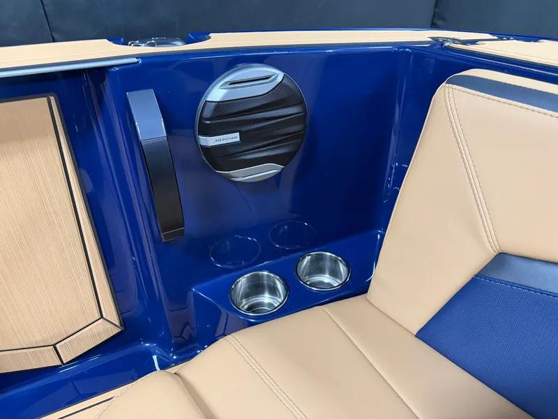 Slide: The Image of Mastercraft ProStar 2026 - 24