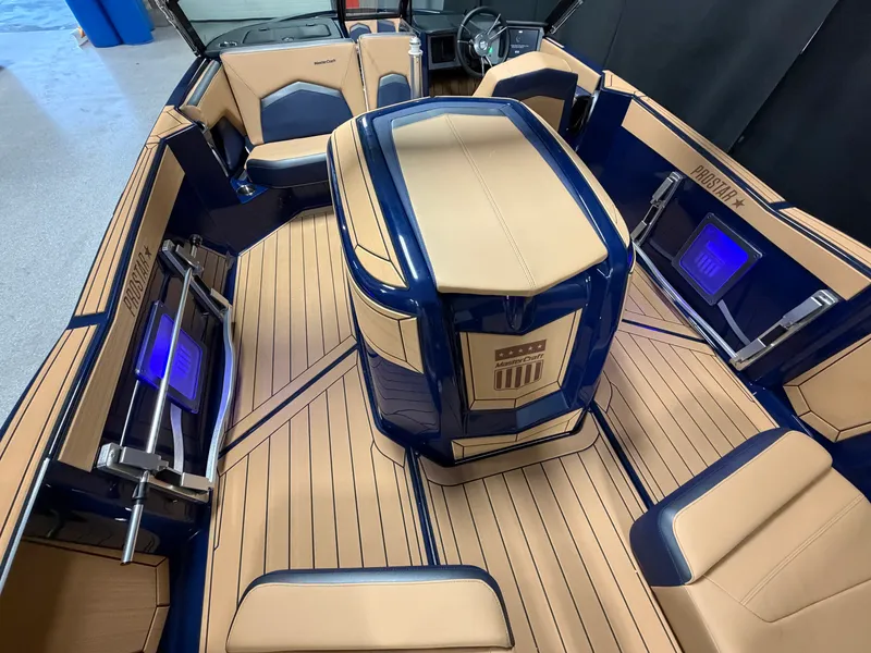 Slide: The Image of Mastercraft ProStar 2026 - 27