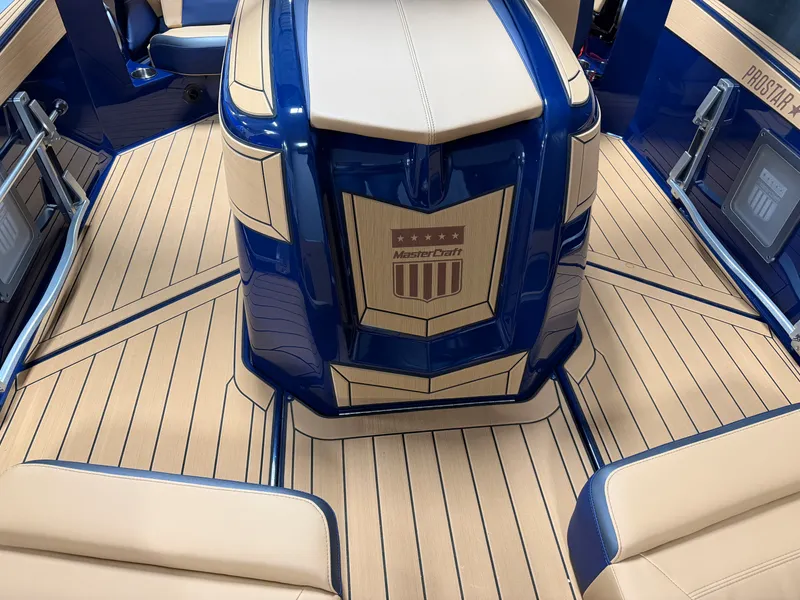 Slide: The Image of Mastercraft ProStar 2026 - 28